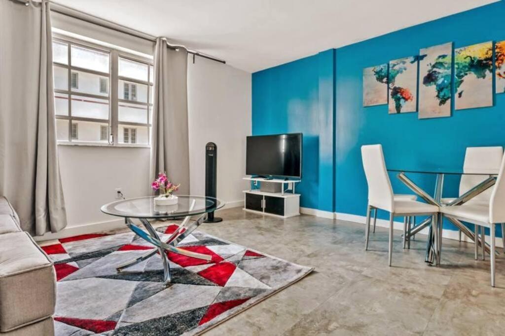 Amazing Apartment In South Beach, Ocean Drive マイアミビーチ エクステリア 写真